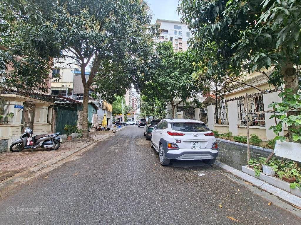 Bán siêu biệt thự vip việt hưng 176m², mt 9,8m, 4 tầng giá 56 tỷ có tl