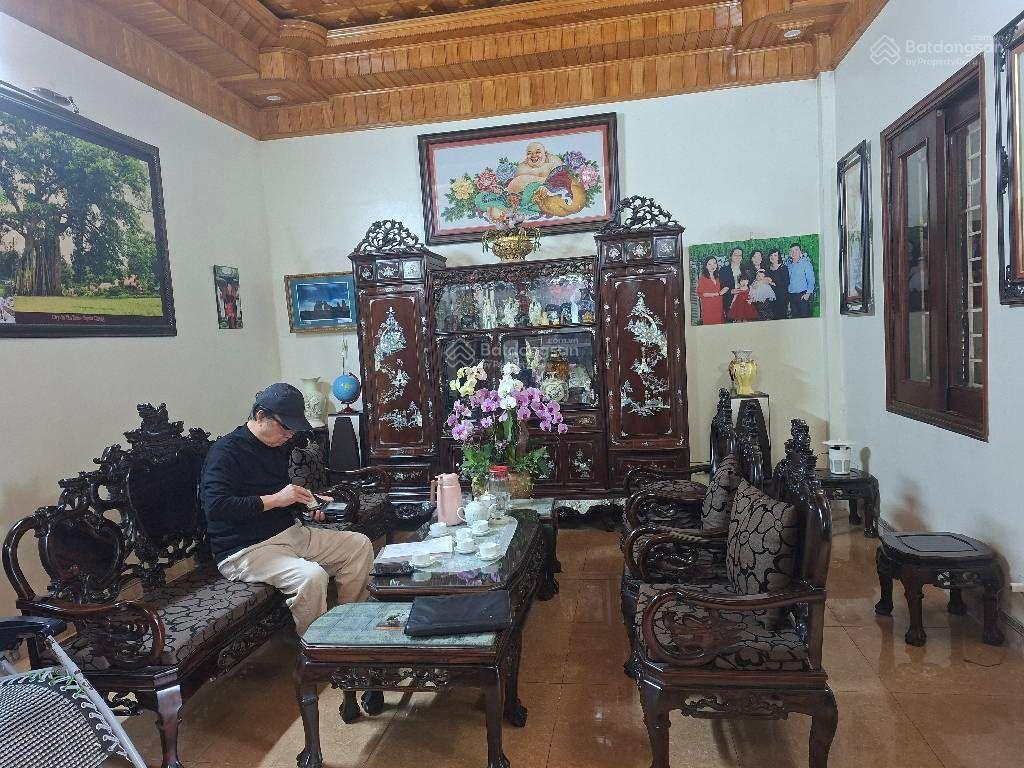 Bán siêu biệt thự vip việt hưng 176m², mt 9,8m, 4 tầng giá 56 tỷ có tl