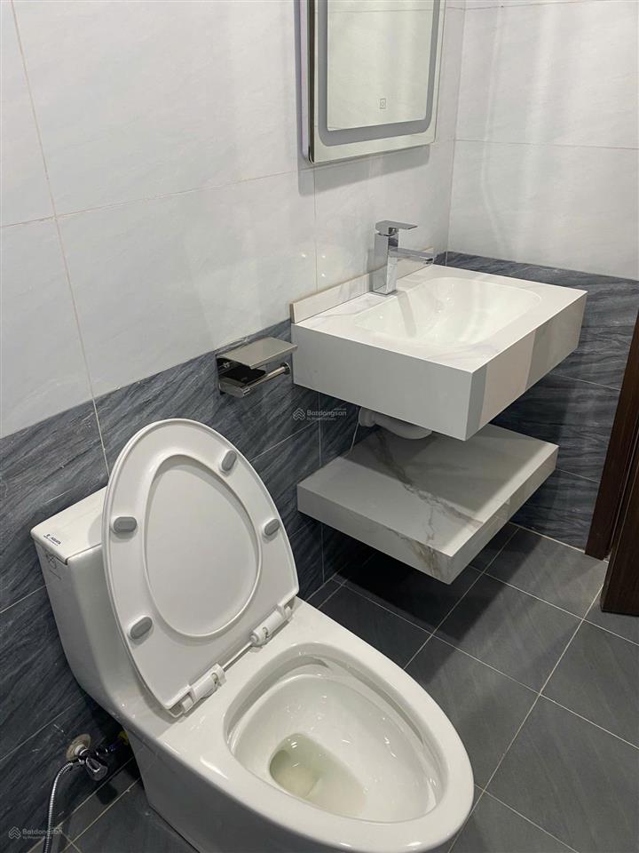 Bán nhà riêng tại cửu việt, trâu quỳ, 9,6 tỷ, 35m2, 2pn, 3wc, mặt tiền đẹp xuất sắc