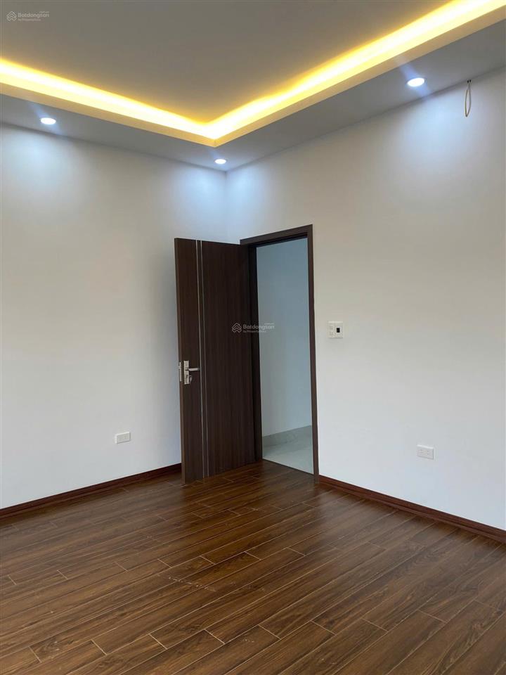 Bán nhà riêng tại cửu việt, trâu quỳ, 9,6 tỷ, 35m2, 2pn, 3wc, mặt tiền đẹp xuất sắc