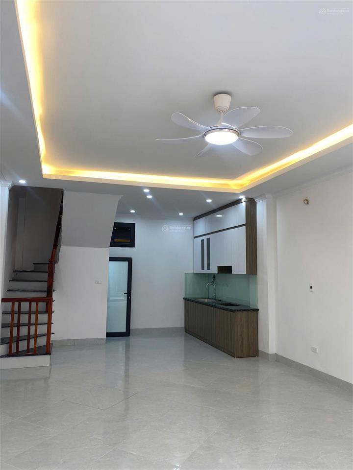 Bán nhà riêng tại cửu việt, trâu quỳ, 9,6 tỷ, 35m2, 2pn, 3wc, mặt tiền đẹp xuất sắc