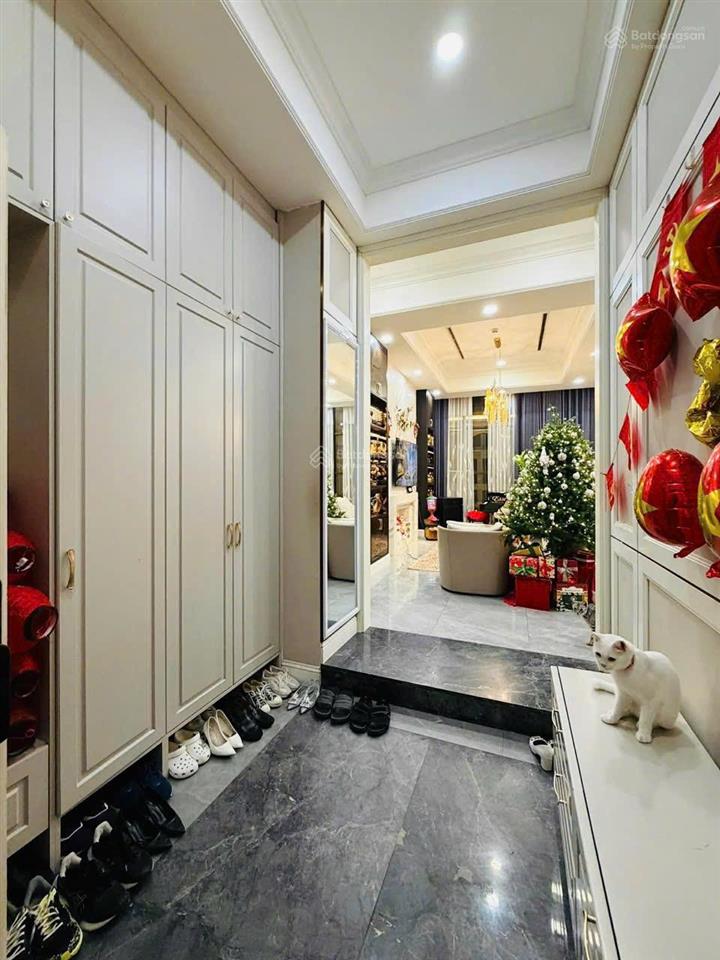 Cần bán gấp 2 ngủ 65m² 6,2 tỷ phố minh khai hà nội. cách hồ hoàn kiếm 3 km