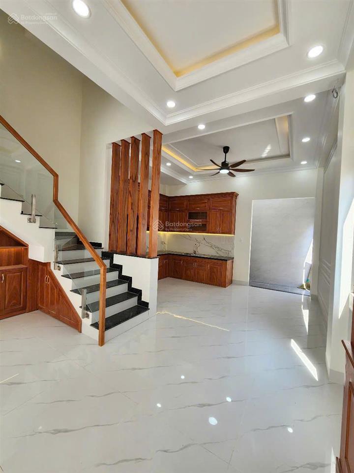 Bán gấp căn nhà 1t 1l 140m2 sàn ngay dốc alpha shr 1,970 tỷ còn tl
