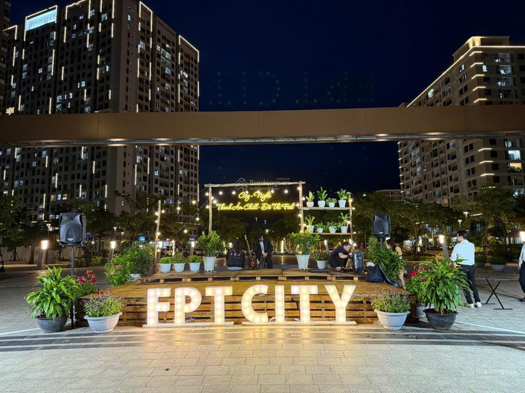 Sở hữu ngay căn hộ 2 ngủ fpt plaza 3 chỉ 3,x tỷ nhận nhà ngay  cho thuê hay an cư điều thuận tiện