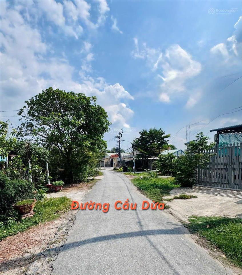 Chính chủ gửi bán lô đất (234m2  giá 690tr) có 150m2 odt  p. an hoà  trảng bàng