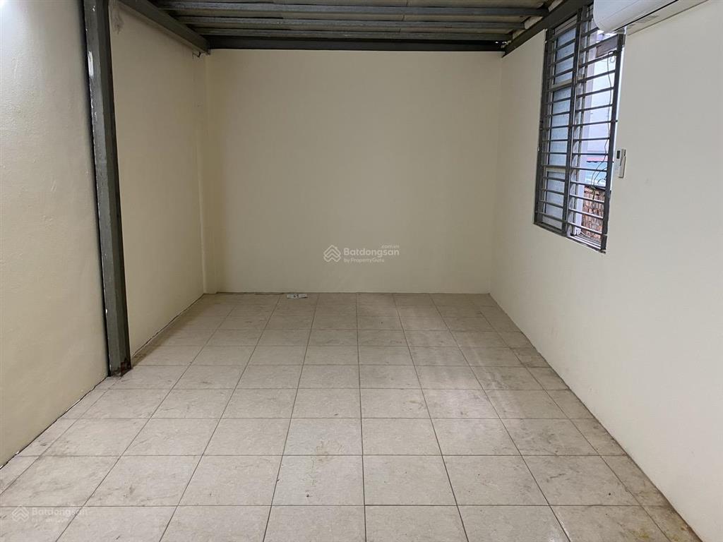 Cần cho thuê mặt bằng trống mặt phố tại 260 phố phú viên, bồ đề, long biên, hn