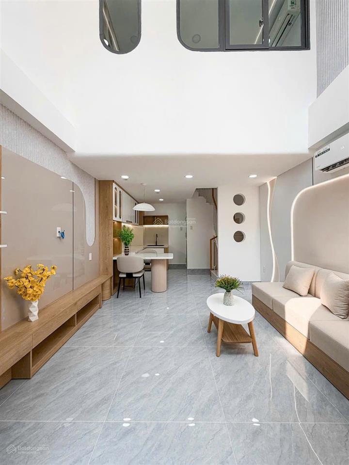 Nhà mới hẻm 2,5m gần chợ bà chiểu  3pn, full nội thất  chỉ 6,25 tỷ. bớt lộc.  0908 120 ***