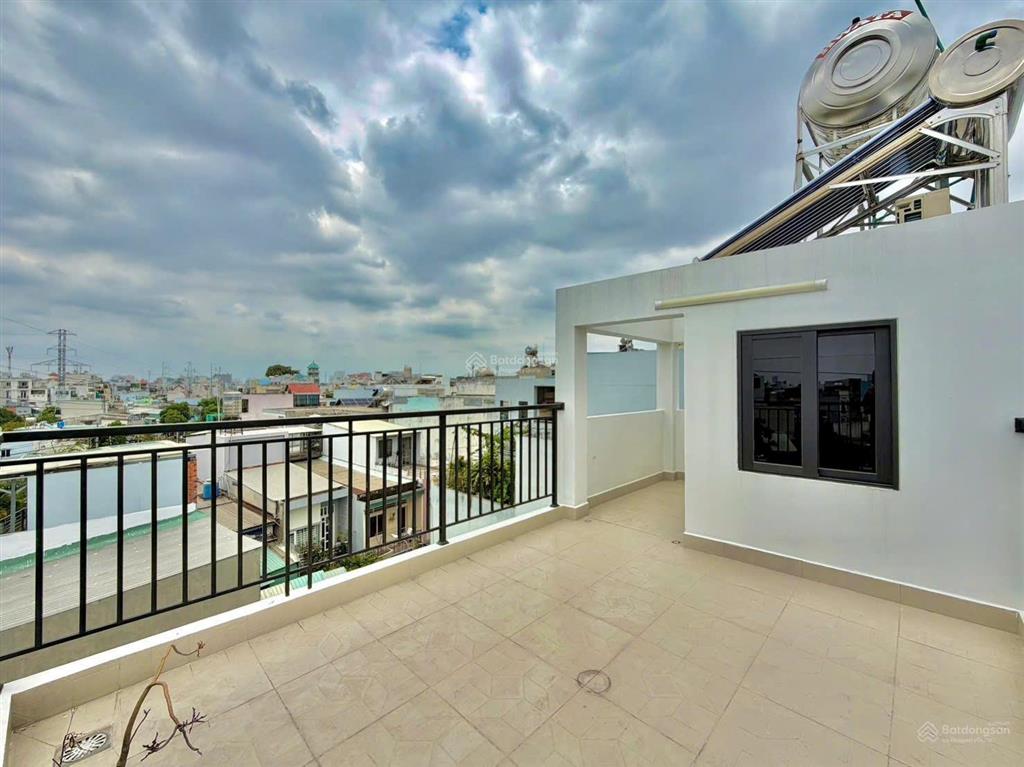 Mặt tiền trương đăng quế  ở + kinh doanh đỉnh  3pn, 4wc, 2 sân thượng