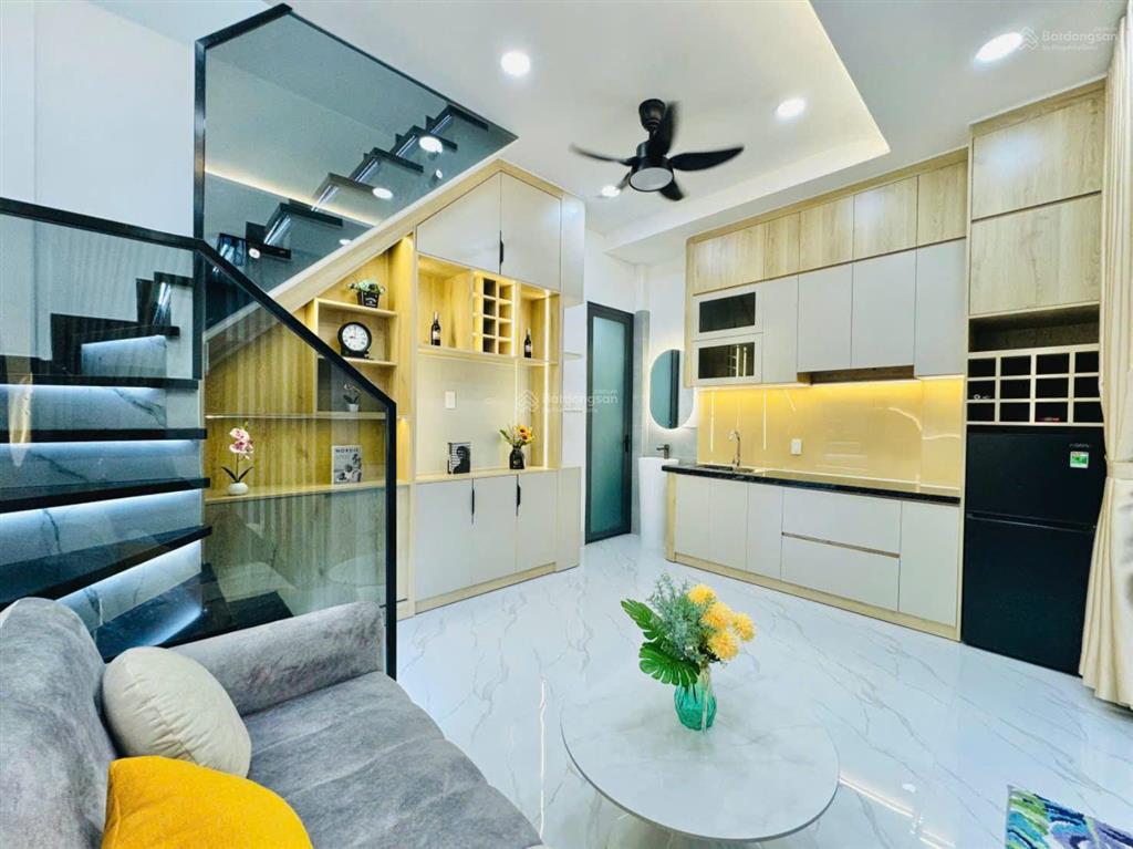 Nhà nguyễn văn công ngay cv gia định full nội thất chỉ 3,85 tỷ