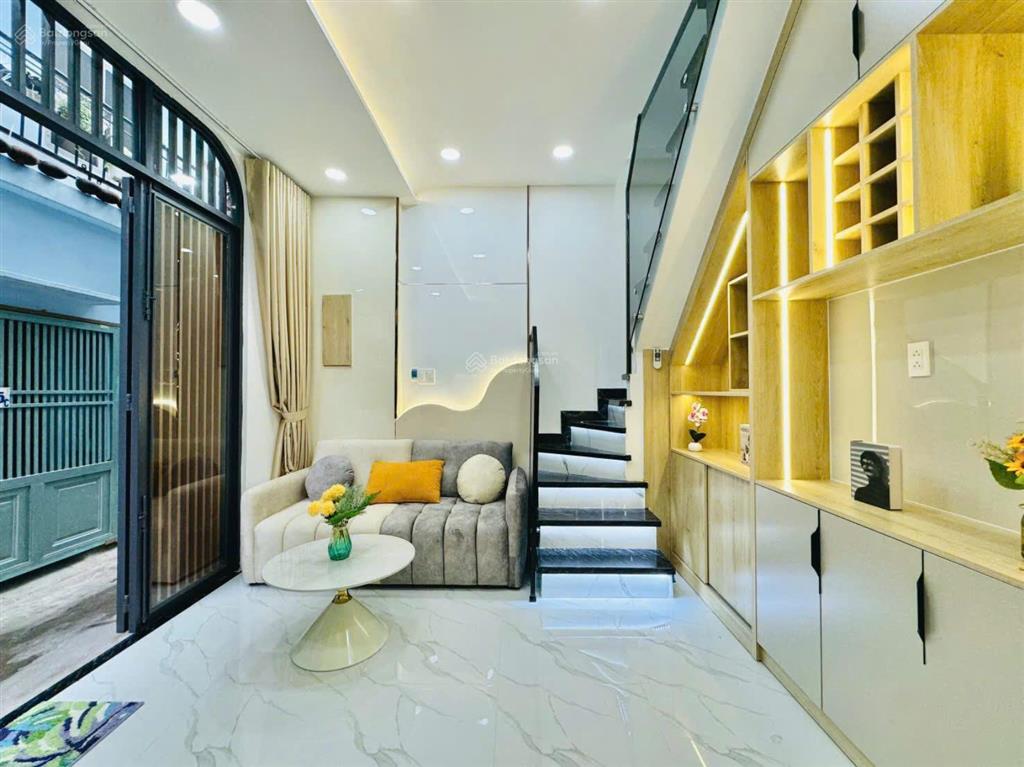 Nhà nguyễn văn công ngay cv gia định full nội thất chỉ 3,85 tỷ