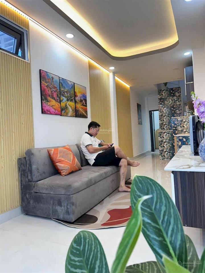 Nhà mới 3pn  hẻm thông tặng bạt hổ, bình thạnh  chỉ 4.35 tỷ tl
