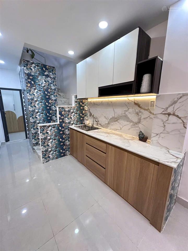 Nhà mới 3pn  hẻm thông tặng bạt hổ, bình thạnh  chỉ 4.35 tỷ tl