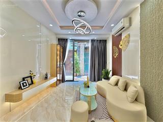 Nhà đẹp full nội thất  hẻm thông lê văn sỹ & huỳnh văn bánh, phú nhuận