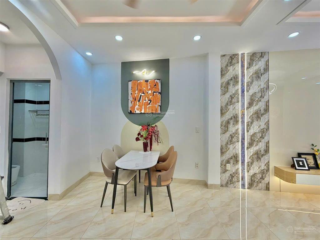 Nhà đẹp full nội thất  hẻm thông lê văn sỹ & huỳnh văn bánh, phú nhuận