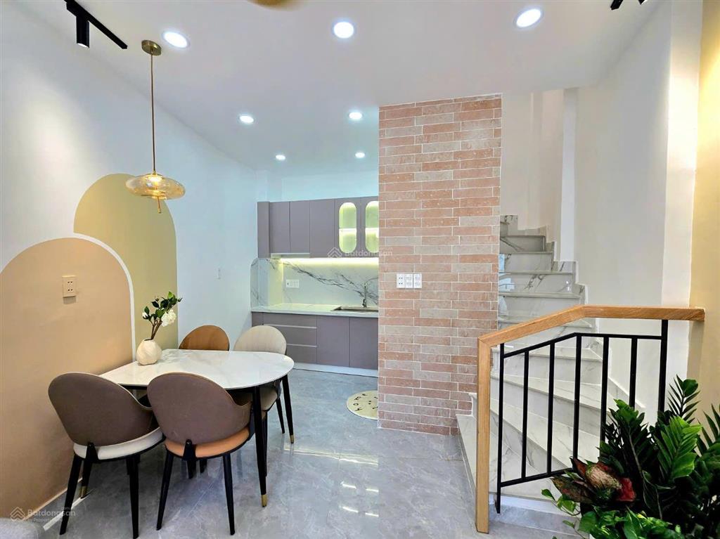 Nhà đẹp full nội thất  hẻm thông thích bửu đăng, p1 gò vấp  chỉ 4.450 tỷ