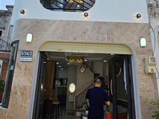 Bán nhà góc 2 mặt hẻm đường trương đăng quế gò vấp giá 5,65 tỷ.  út nhỏ 0908 120 ***