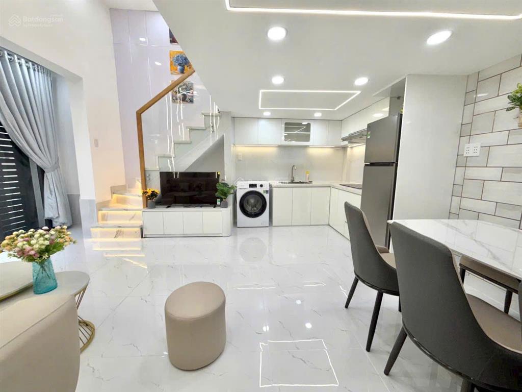 Nhà mới hxh đường phan văn trị  phường gia định (bình thạnh cũ)  giá chỉ 6,85 tỷ