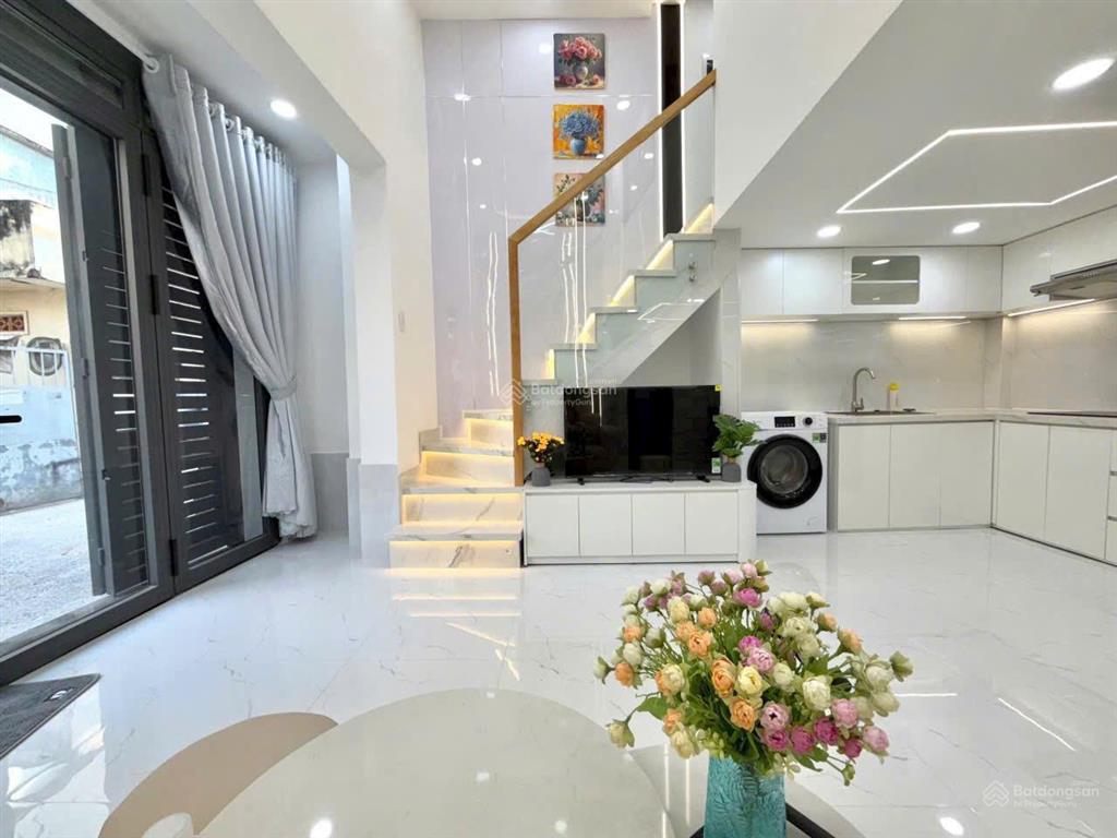 Nhà mới hxh đường phan văn trị  phường gia định (bình thạnh cũ)  giá chỉ 6,85 tỷ