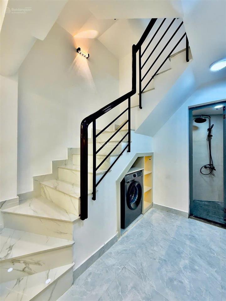 Nhà 4 tầng hẻm xe hơi đường nguyễn kiệm phường đức nhuận (phường 4, phú nhuận) chỉ 6.55 tỷ