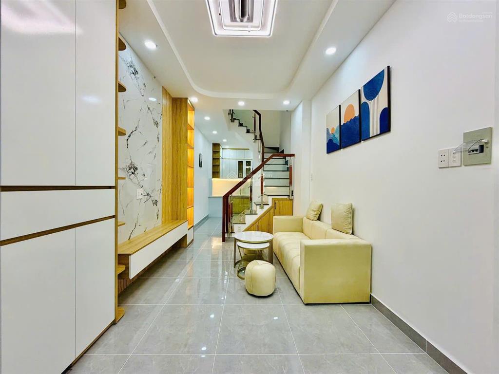 Bán nhà phường 3, quận gò vấp 3x10.5m, 1 trệt 2 lầu giá chỉ 4 tỷ 650