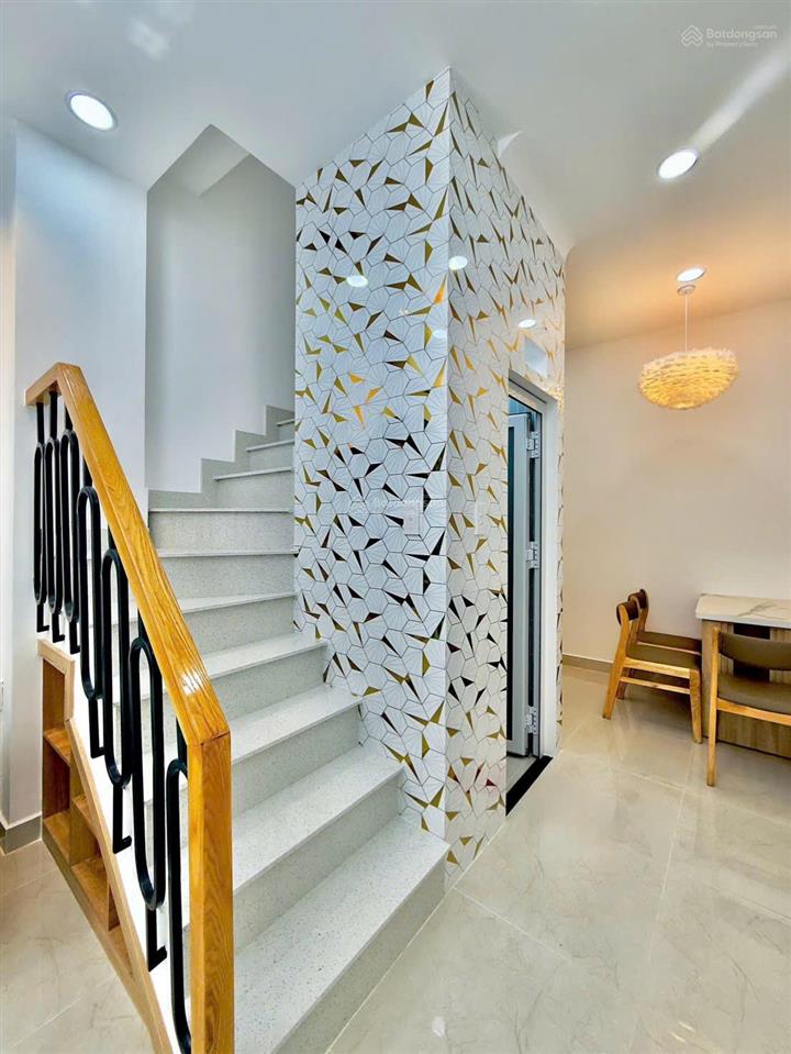 Nhà đẹp nguyễn văn đậu, phường 5, phú nhuận cũ phường đức nhuận mới lô góc giá 4,98 tỷ
