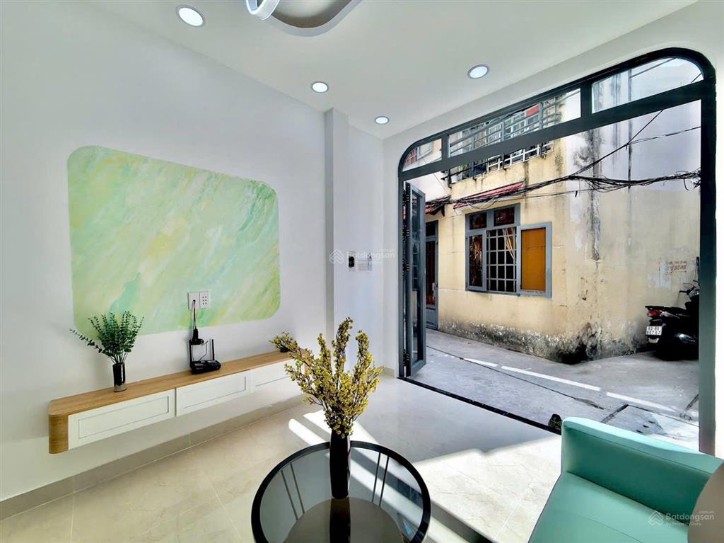 Nhà đẹp nguyễn văn đậu, phường 5, phú nhuận cũ phường đức nhuận mới lô góc giá 4,98 tỷ