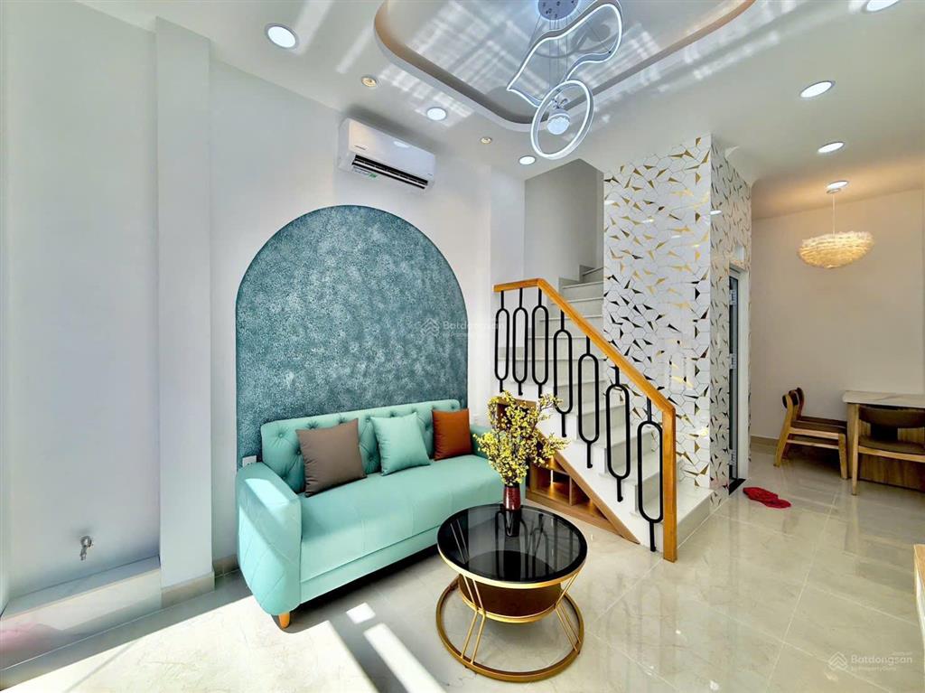 Nhà đẹp nguyễn văn đậu, phường 5, phú nhuận cũ phường đức nhuận mới lô góc giá 4,98 tỷ