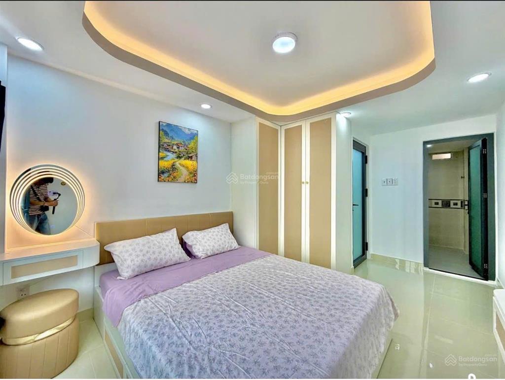 Nhà 3 tầng phan xích long gần sân bay tân sơn nhất giá 5,3 tỷ tl