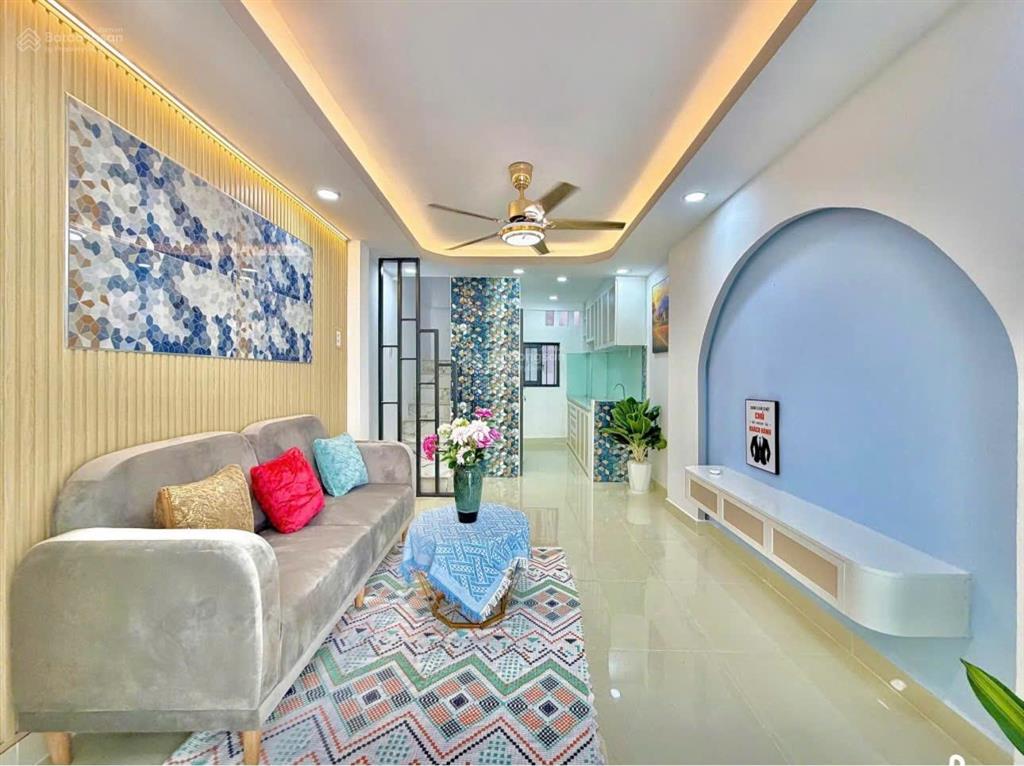 Nhà 3 tầng phan xích long gần sân bay tân sơn nhất giá 5,3 tỷ tl