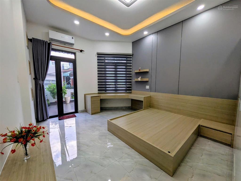 Bán nhà mặt tiền phường gò vấp (p.4 cũ) 4.3 x 12m full nội thất giá 7.6 tỷ thương lượng