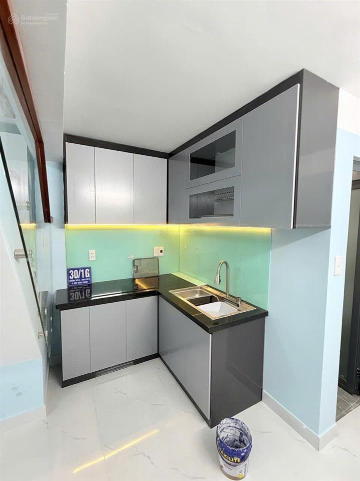 Bán nhà mặt tiền chợ bình triệu, p. hiệp bình, tp. hồ chí minh. đối diện nhà thờ