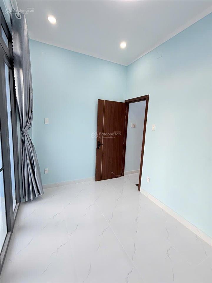 Bán nhà mặt tiền chợ bình triệu, p. hiệp bình, tp. hồ chí minh. đối diện nhà thờ