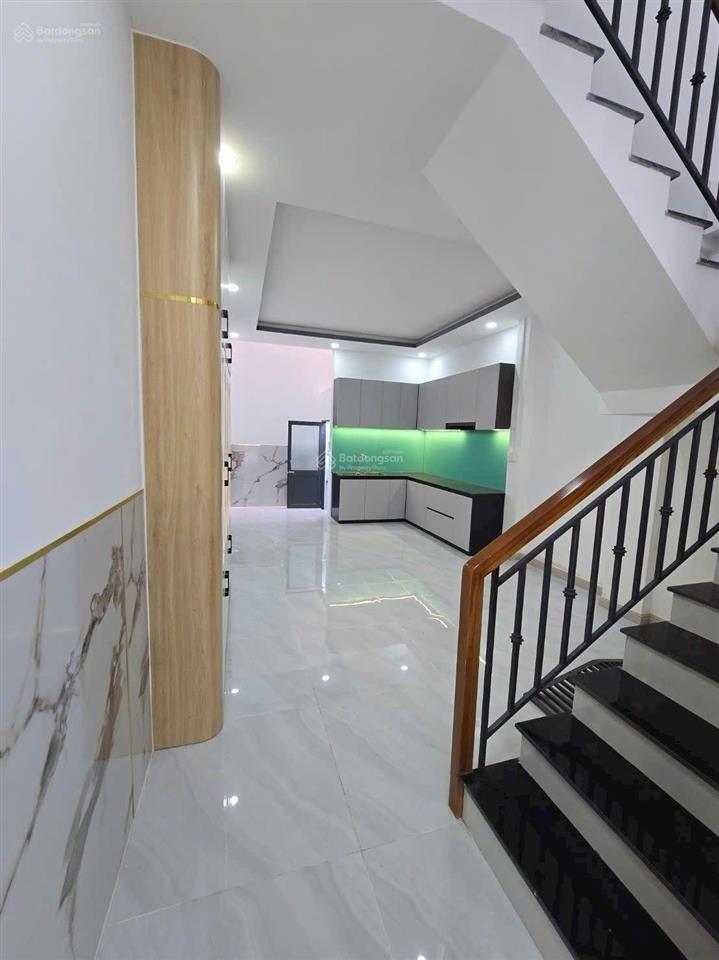 Bán nhà mới hxh 272/15 gò xoài,bhha, bình tân, 4 x 16m 1 trệt, 1 lầu gần chợ gò xoài, aeon tân phú