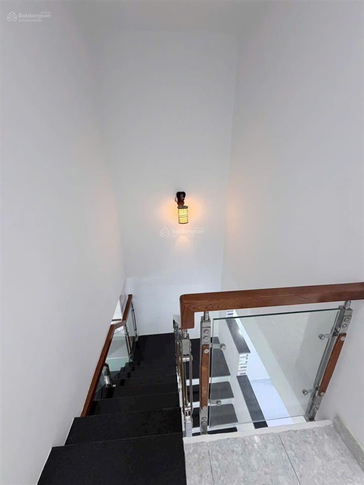 Bán nhà 56/4 đường số 27, sơn kỳ, tân phú, 3,6x11m, 1 lầu nhà mới, vị trí gần đh công thương