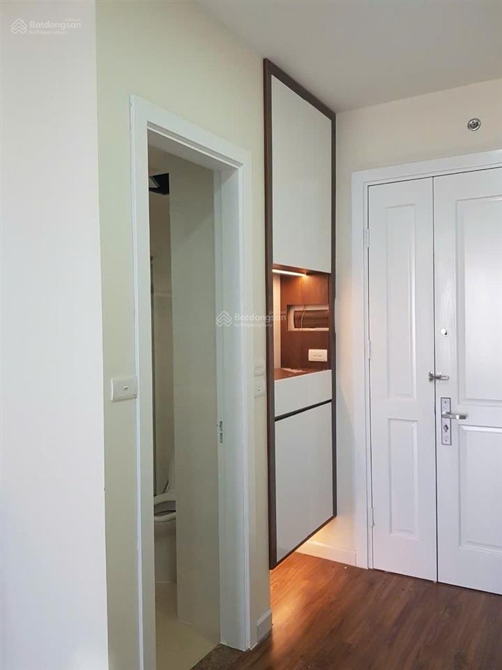 Cho thuê căn 2pn  87 m2 chung cư vinata 289 khuất duy tiến   0984 272 ***.