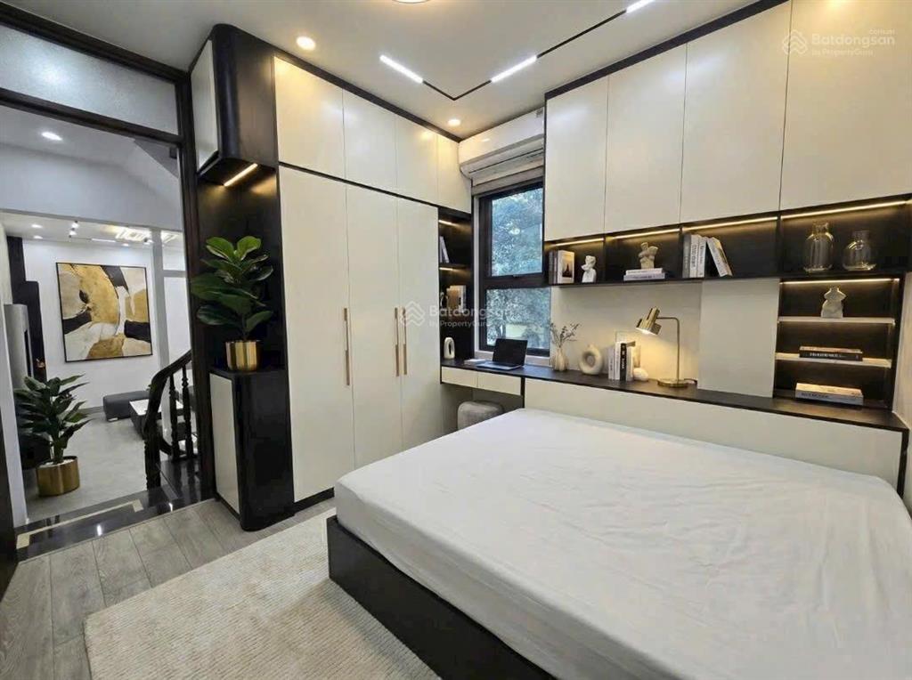 Siêu hiếm đa sỹ  kiến hưng  hà đông nhỉnh 5 đồng