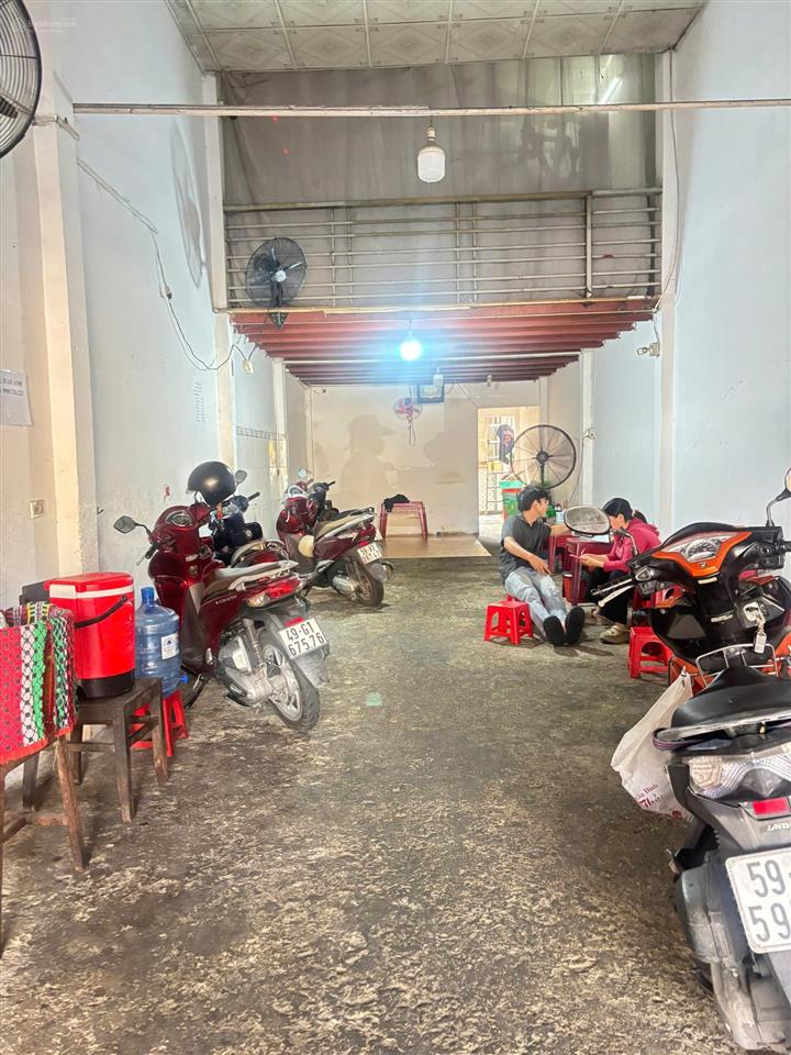 Mặt tiền kinh doanh vip ngay chợ hiệp bình thủ đức  dòng tiền 35tr/tháng