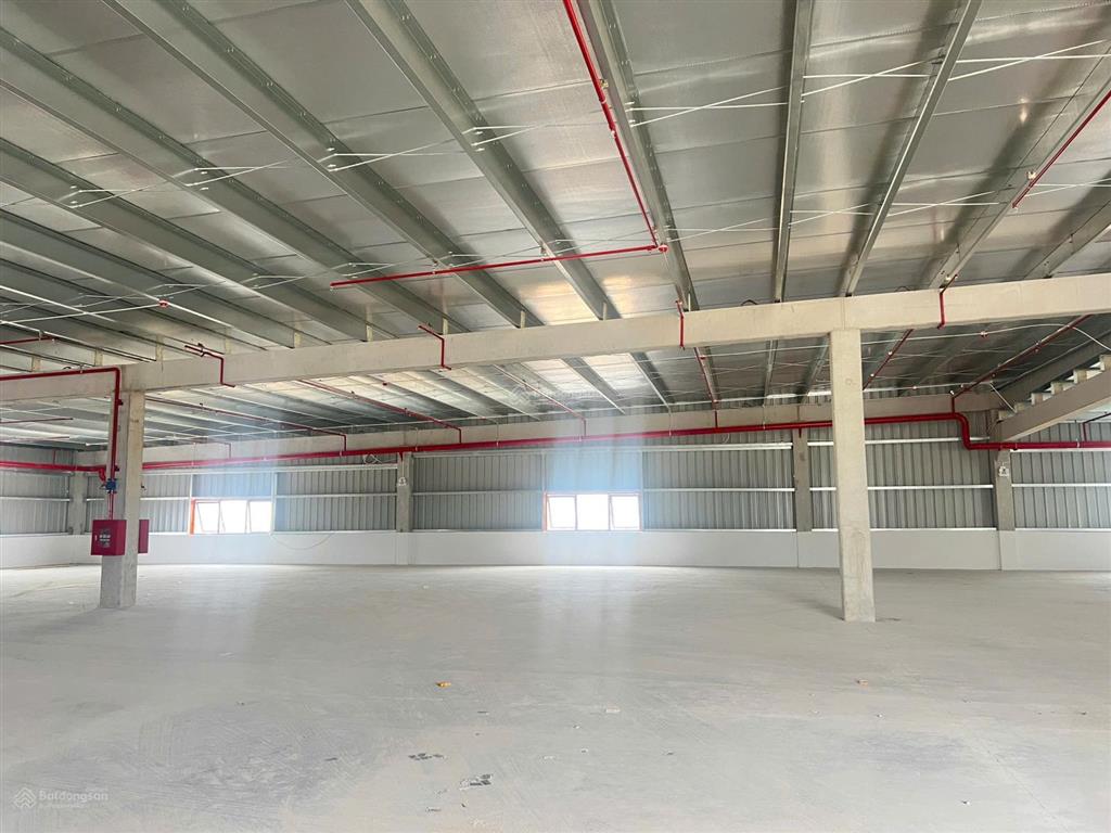 A7 chính chủ cho thuê 2000m2 nhà xưởng. tổng 20000m2. chia nhỏ theo nhu cầu. tại các huyện