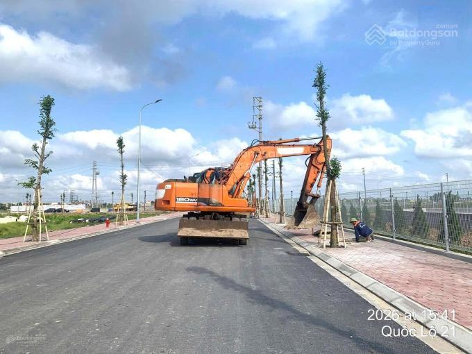 Chủ cụm tân thịnh  5000 m. tổng 50 ha. chia nhỏ theo nhu cầu. giá tốt. đất trả 1 lần