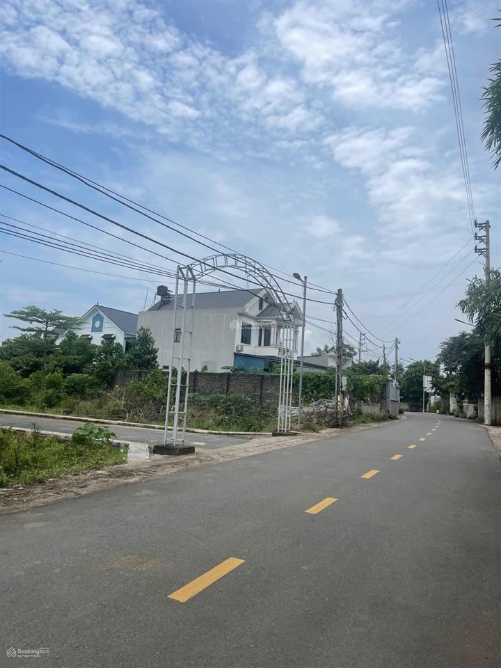 Bán gấp mấy lô đất cổ đông, sơn tây ngay gần ql21 chỉ 300m. ưu tiên bác nào xuống tiền nhanh
