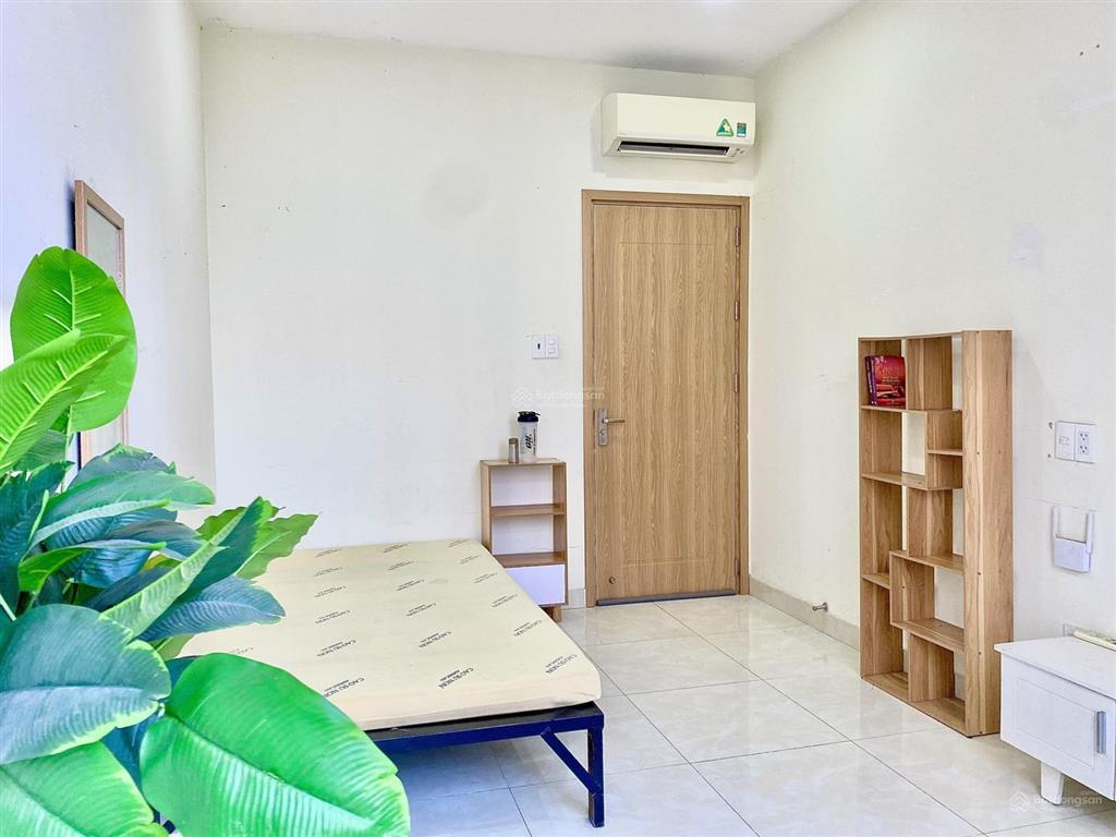 Cho thuê phòng ban công full nội thất siêu thoáng ngay trần não, cầu sài gòn, quận 2, giá tốt