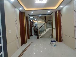 Dạ nam quận 8  dt 44m2  2 mặt hẻm trước sau  3 tầng  giá nhỉnh 6 tỷ