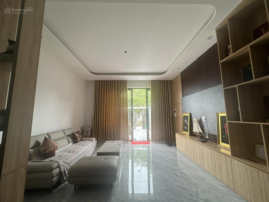 Nhà chính chủ, mới xây, chưa qua đầu tư, cần bán