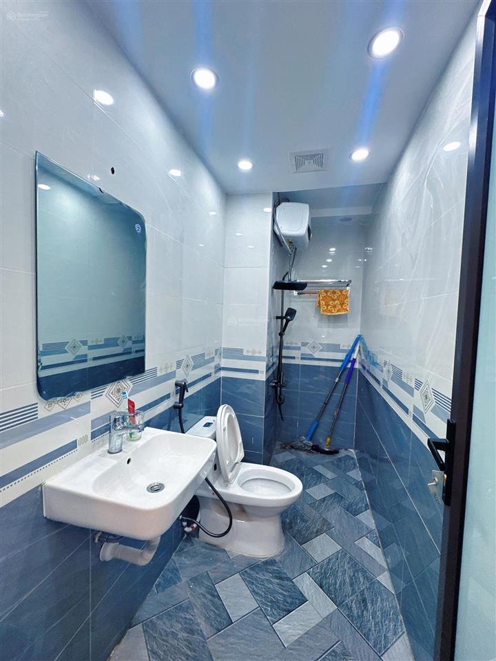 Chính chủ bán căn 2 ngủ kđt hồng hà, nhà ở có sổ, full đồ