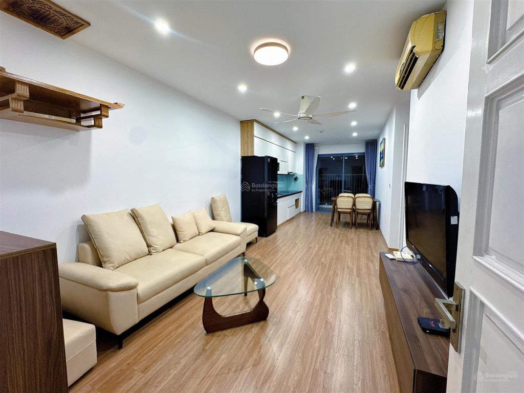 Chính chủ cần bán căn 2 ngủ tứ hiệp plaza thanh trì có sổ full đồ