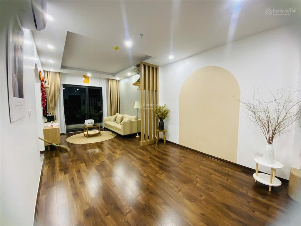 Chính chủ cần bán gấp căn 2 ngủ khu tecco diamond thanh trì