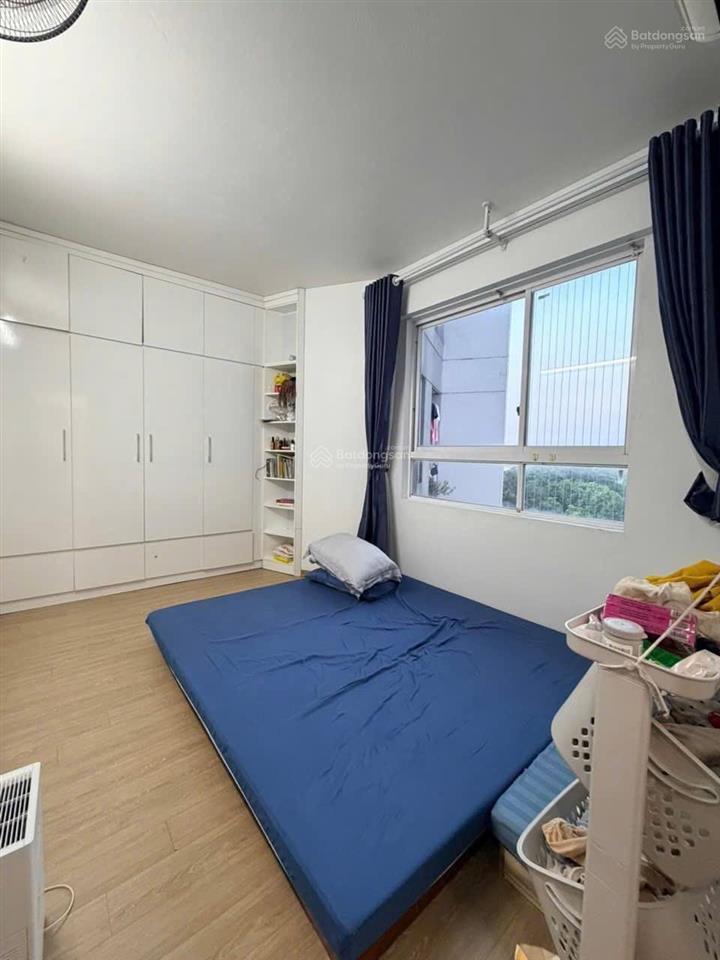 Cần bán gấp căn hộ khu đô thị hồng hà nhà ở có sổ full đồ