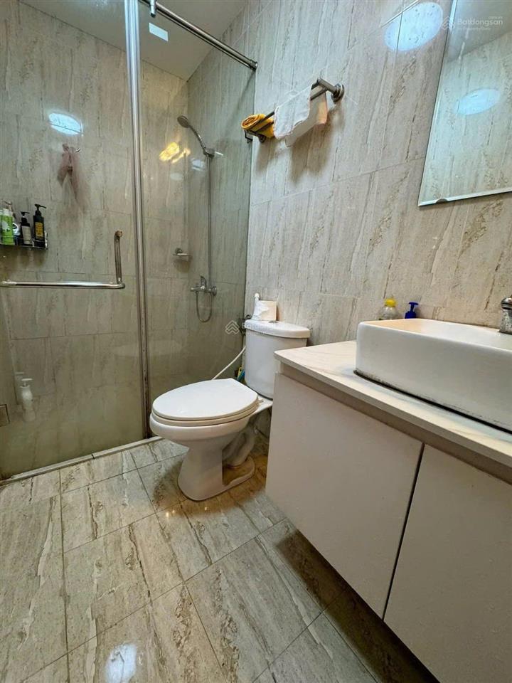 Cần bán gấp căn hộ tứ hiệp plaza thanh trì, nhà ở có sổ có đồ. a c quan tâm ib e. 0973 767 ***