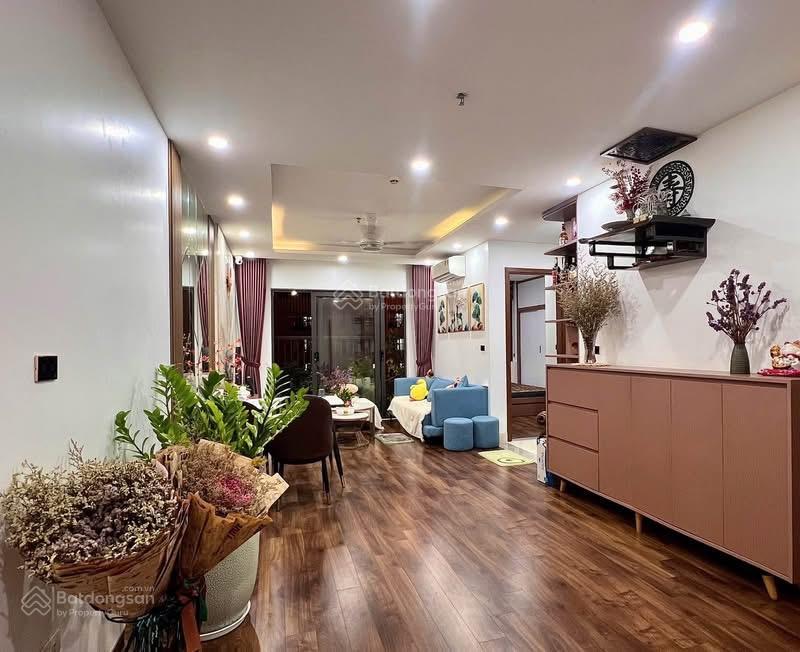 Cần bán gấp căn 2 ngủ khu tecco diamond thanh trì