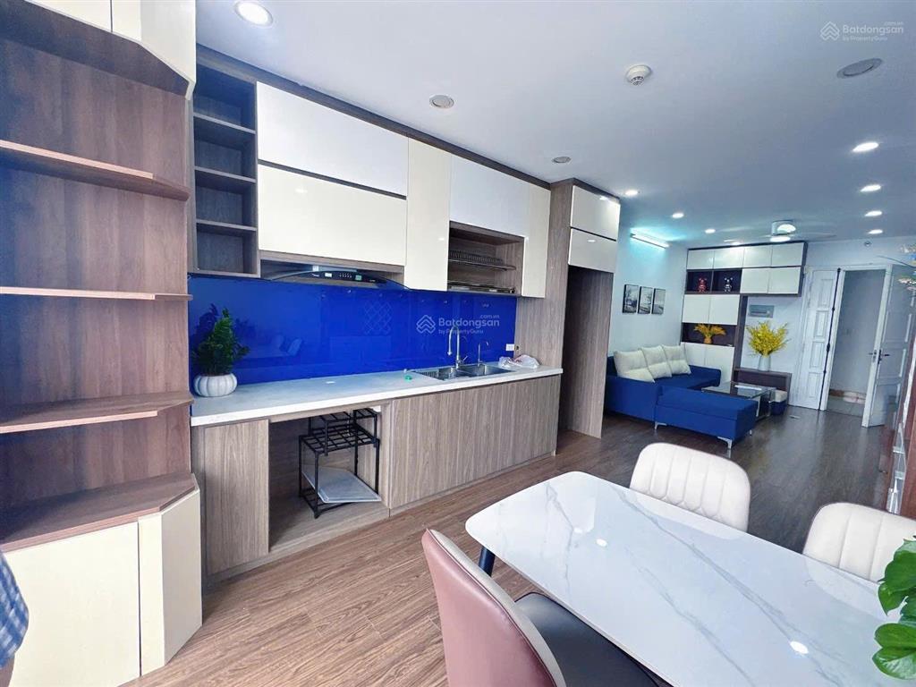 Cần bán gấp căn 2 ngủ tòa tứ hiệp plaza thanh trì.